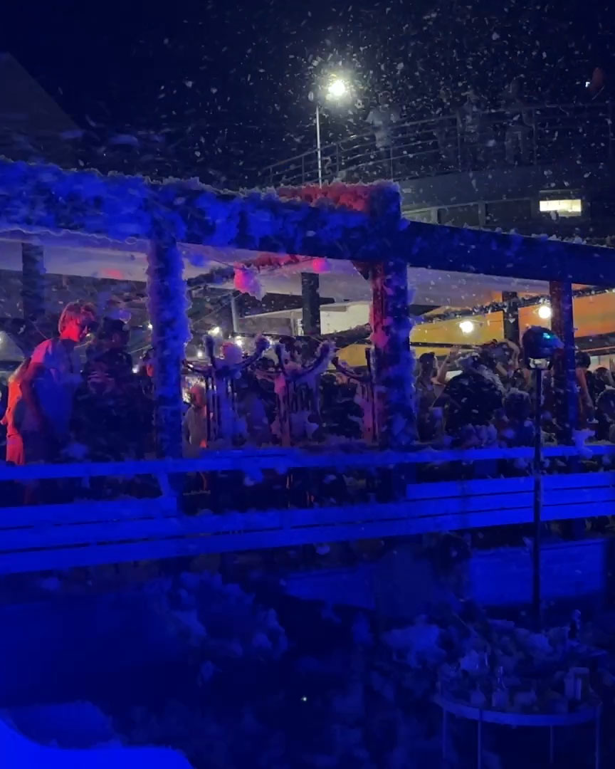 Slide Soiree Neige Mister Mousse